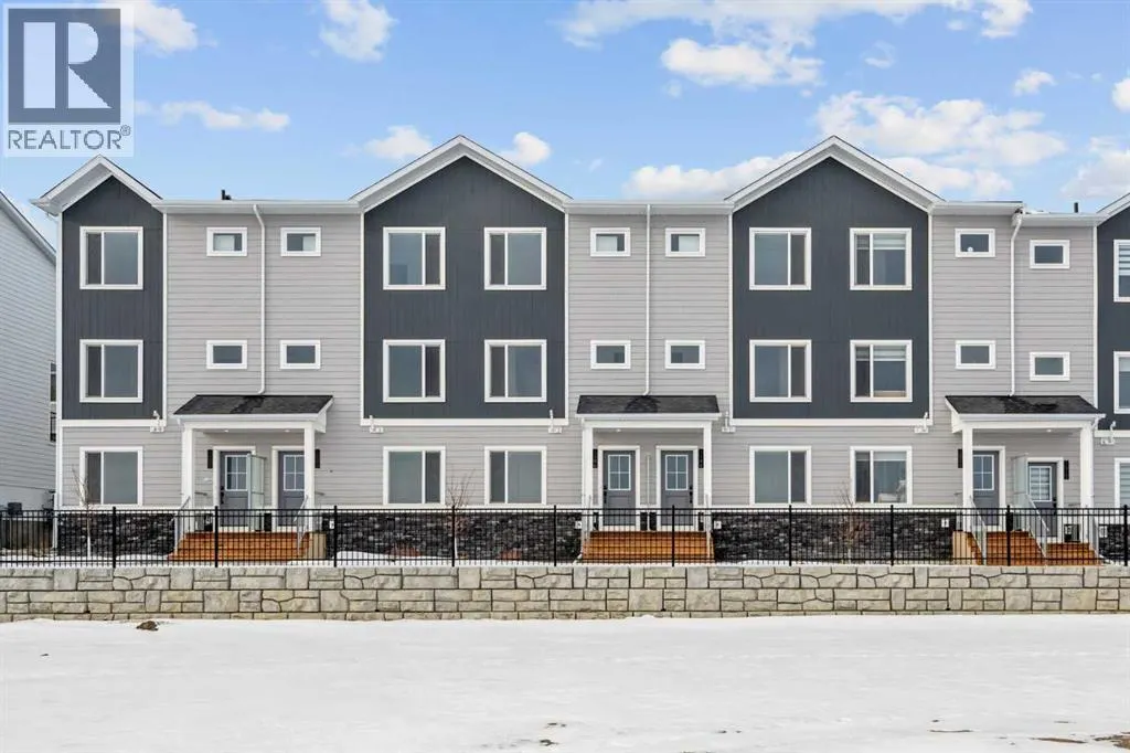 1308, 25 Wildwoods Court SW