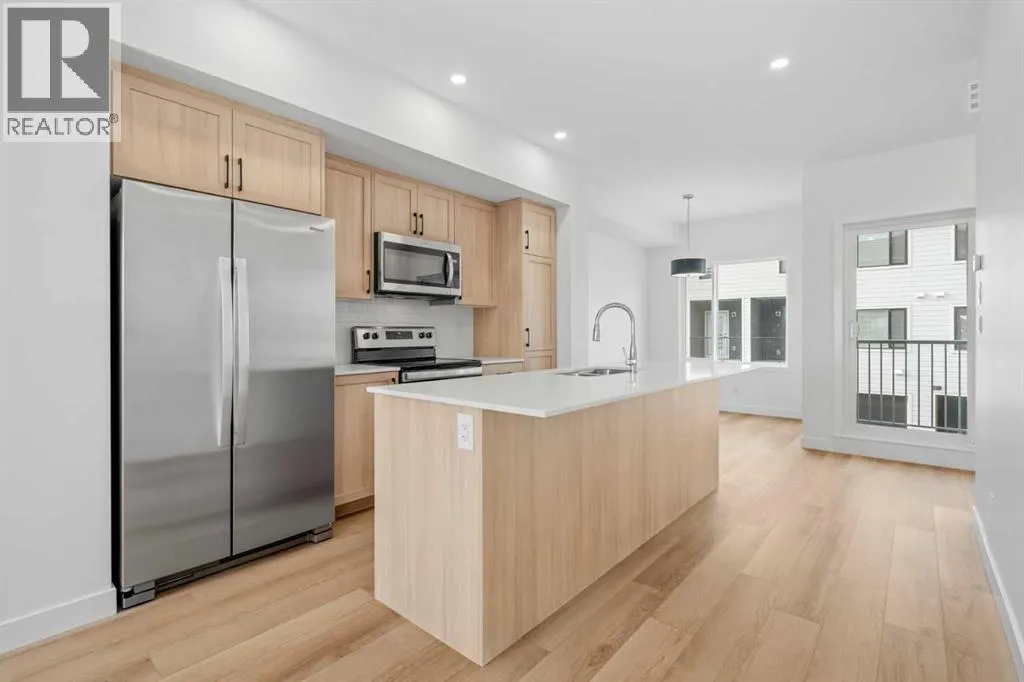 1308, 25 Wildwoods Court SW