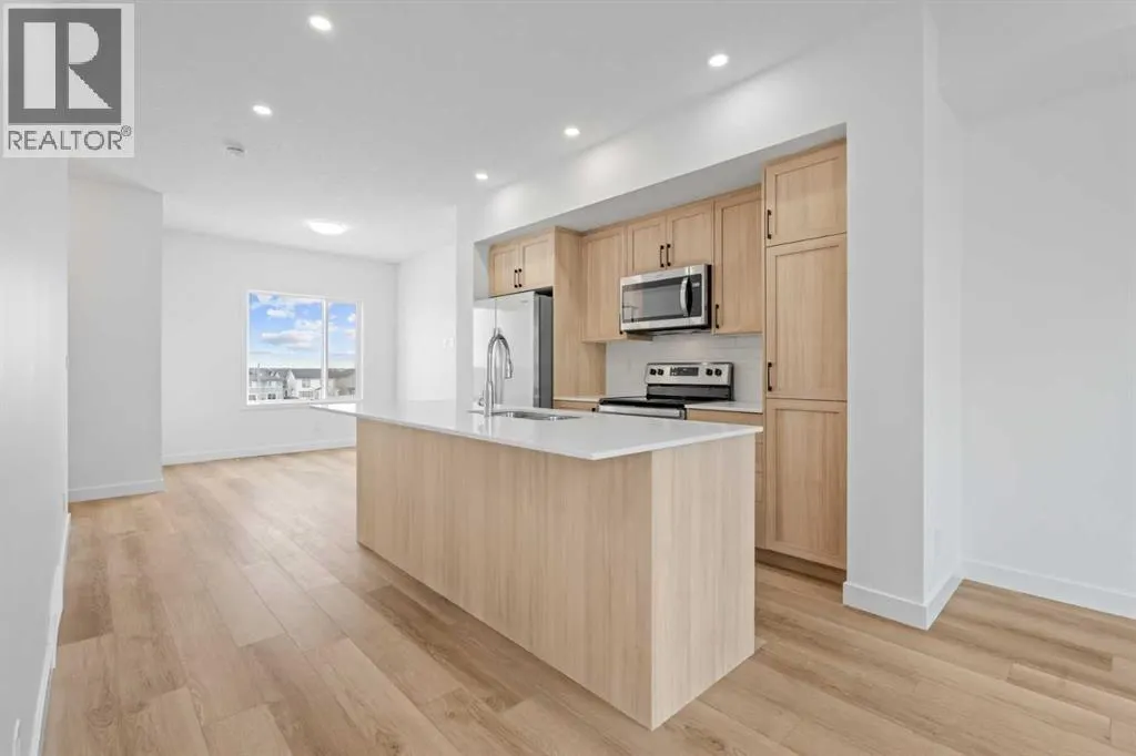 1308, 25 Wildwoods Court SW