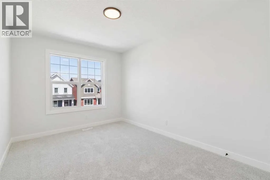 65 Sora Gardens SE