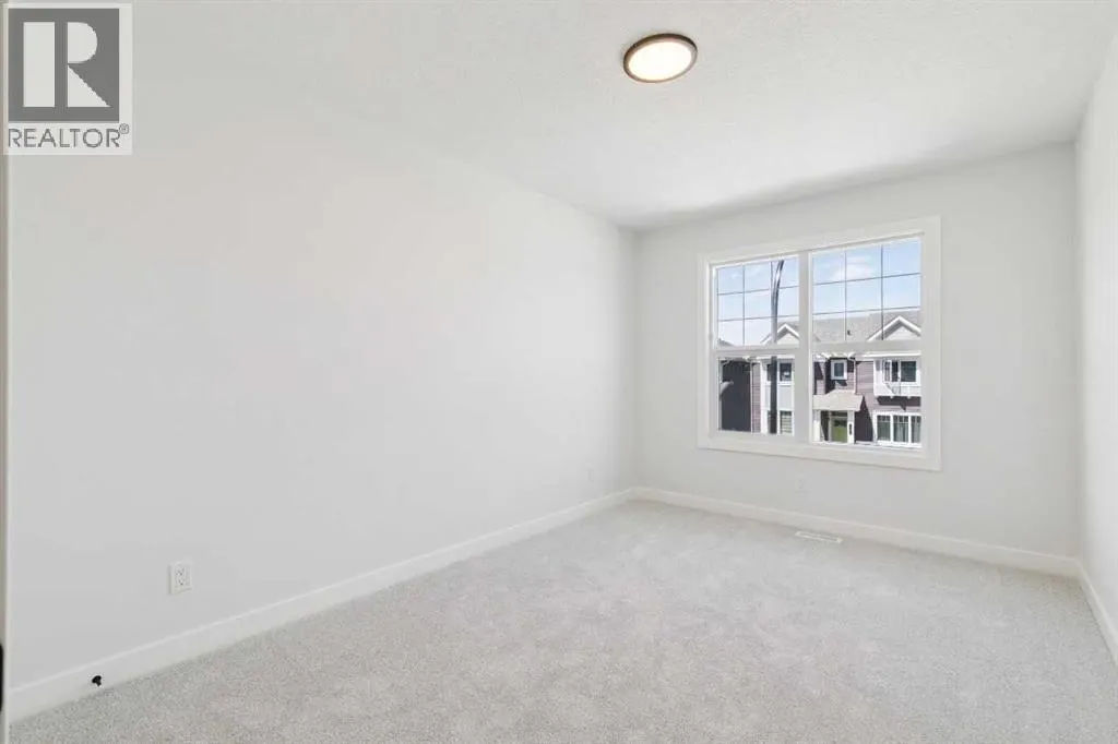 65 Sora Gardens SE