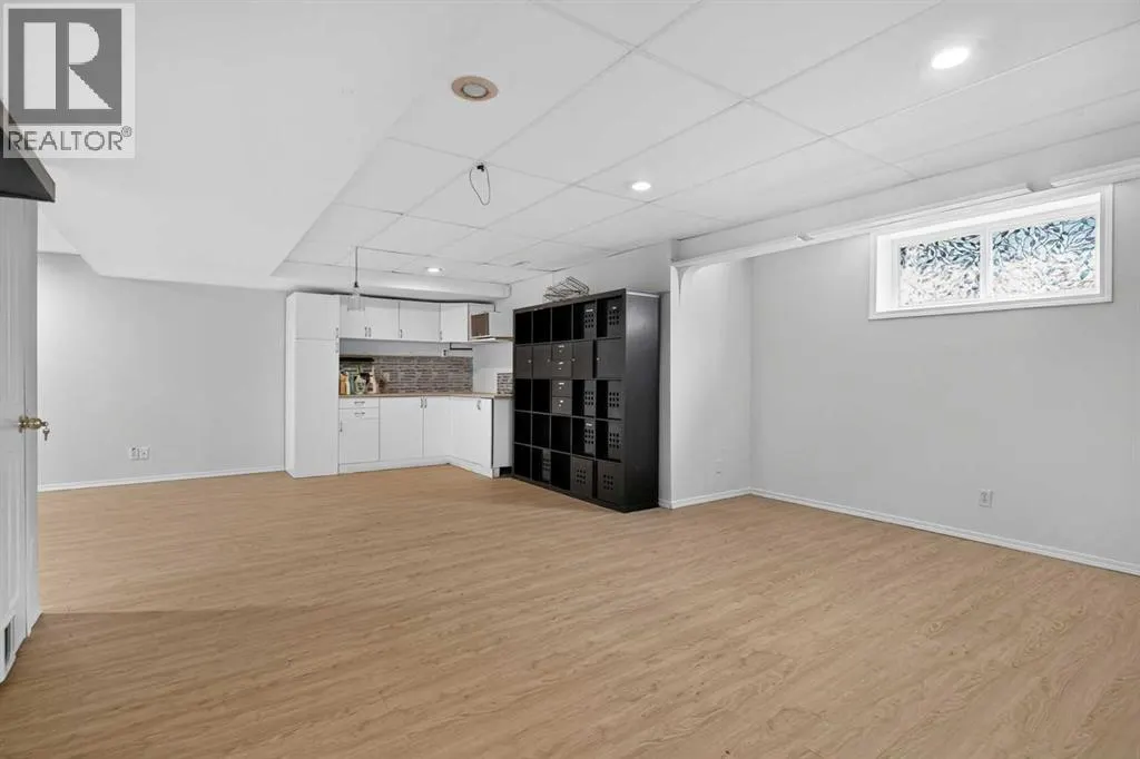 113 Mt Douglas Villas SE