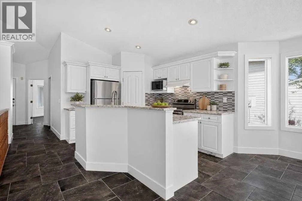 113 Mt Douglas Villas SE