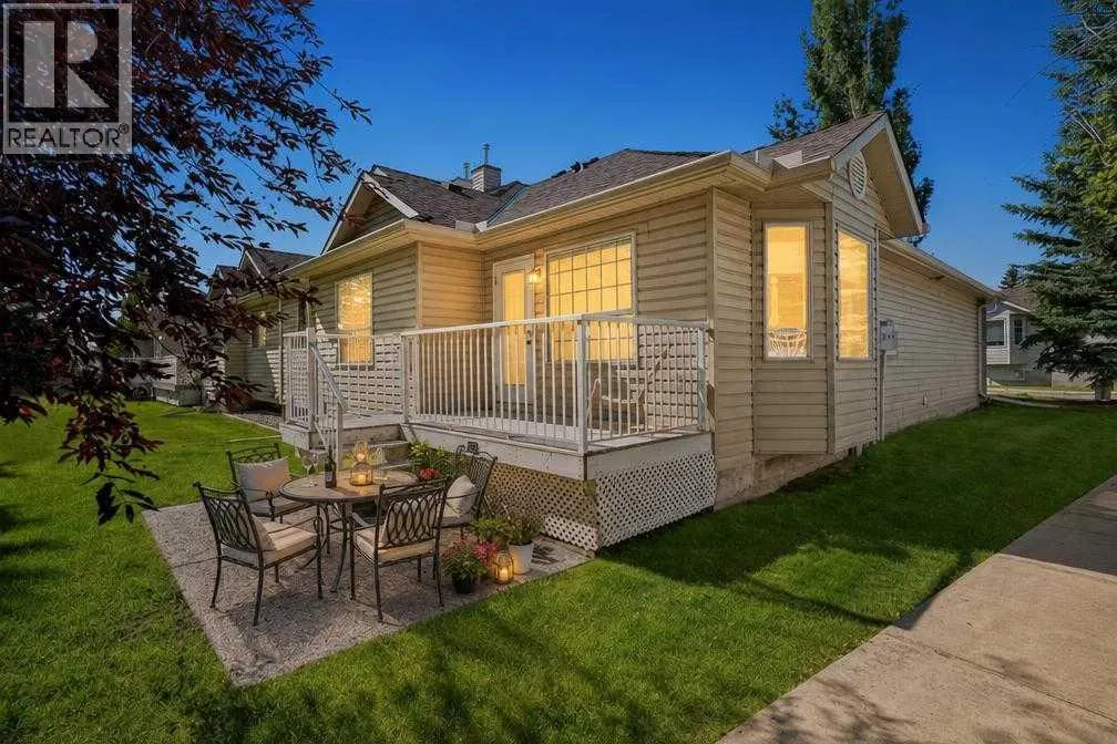 113 Mt Douglas Villas SE