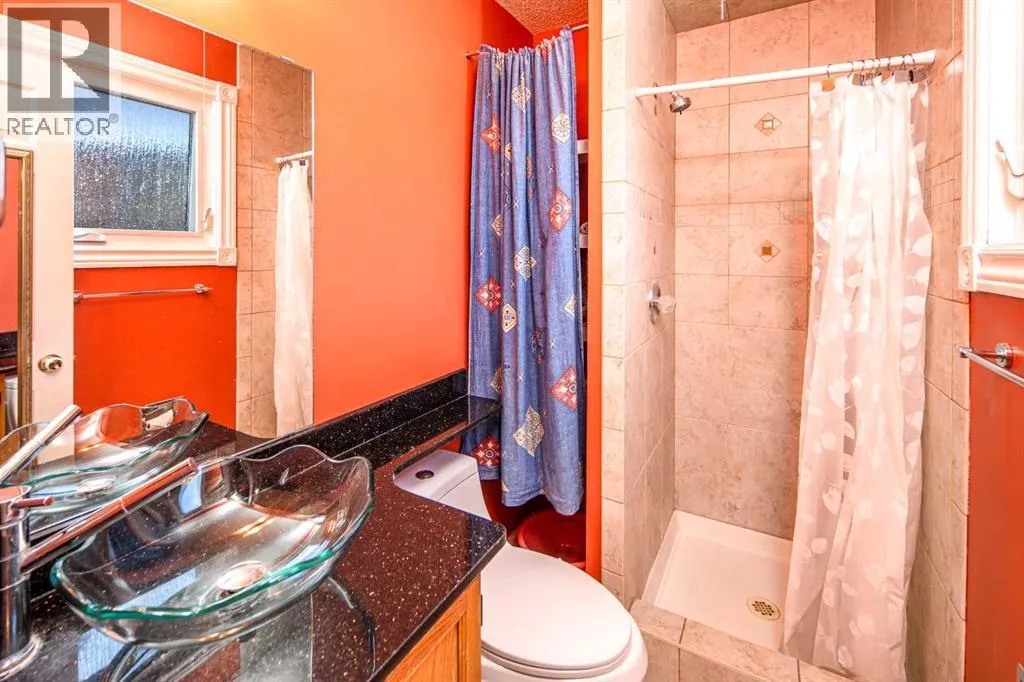 28 Hawkcliff Place NW