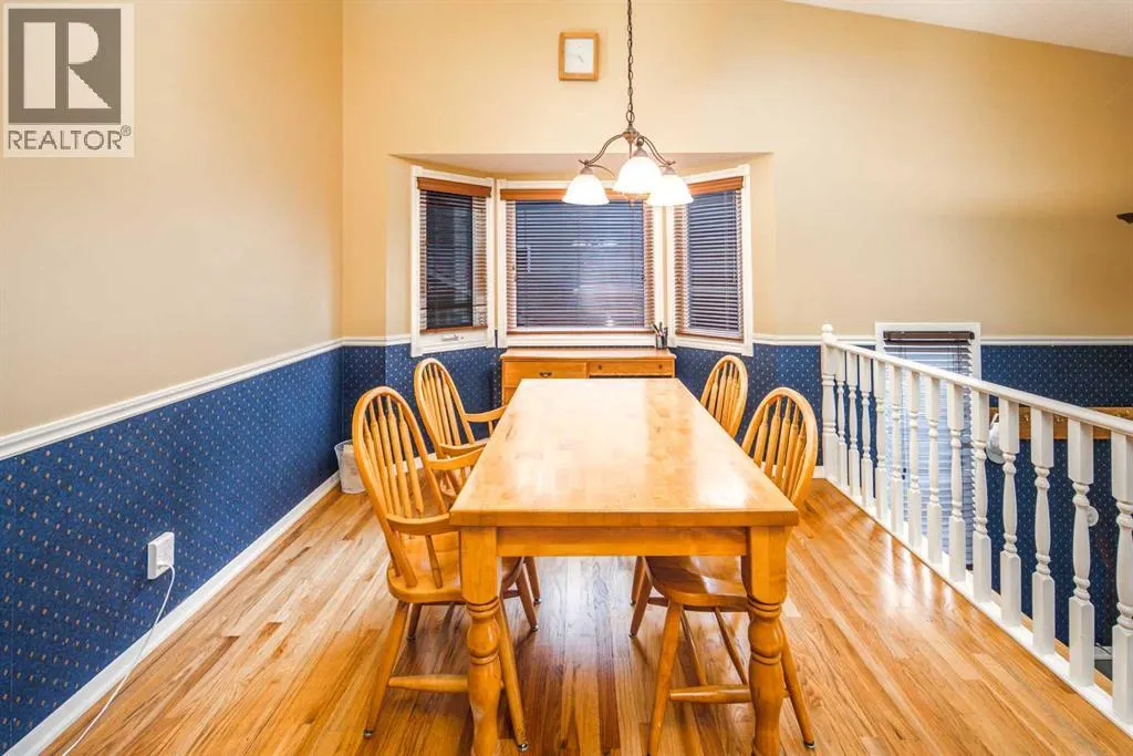 28 Hawkcliff Place NW
