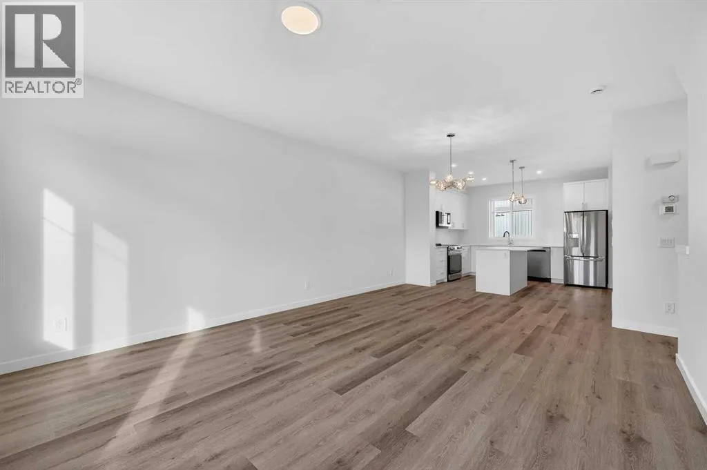 26 Creekside Avenue SW