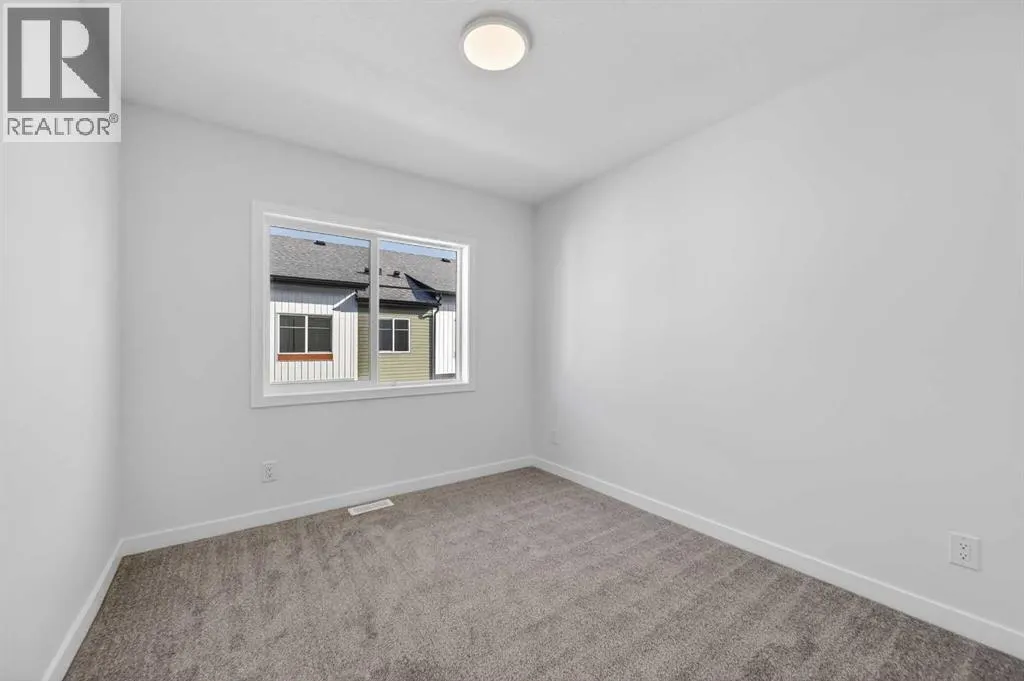 26 Creekside Avenue SW