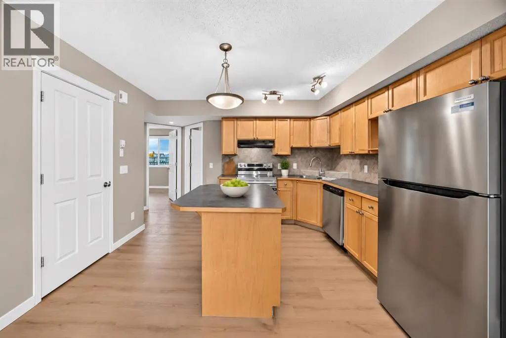 1810, 140 Sagewood Boulevard SW