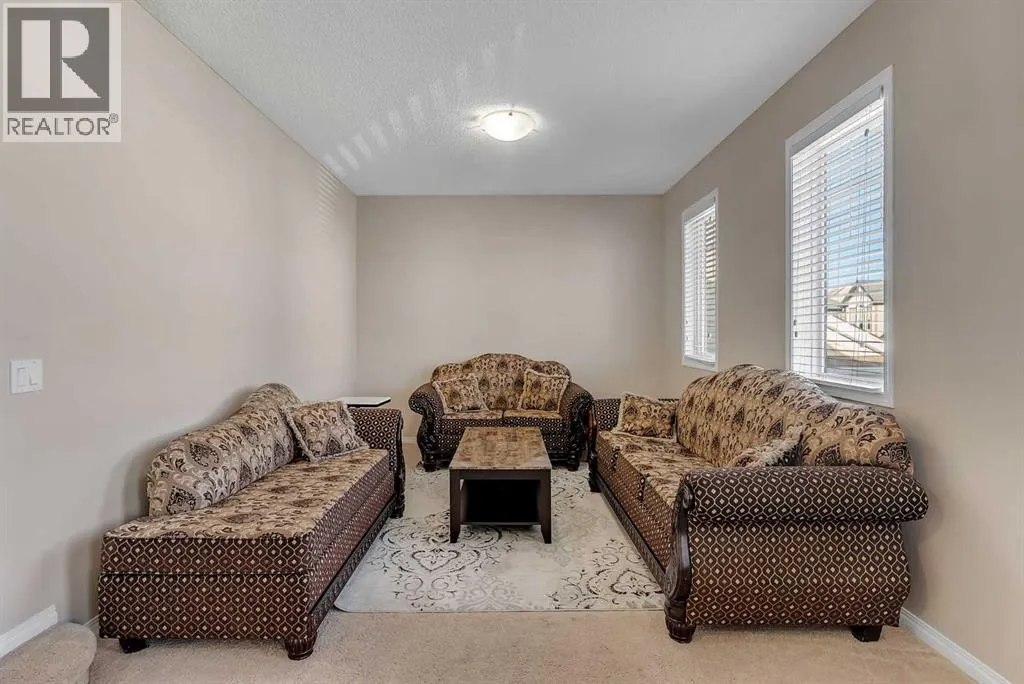 146 Windwood Grove SW