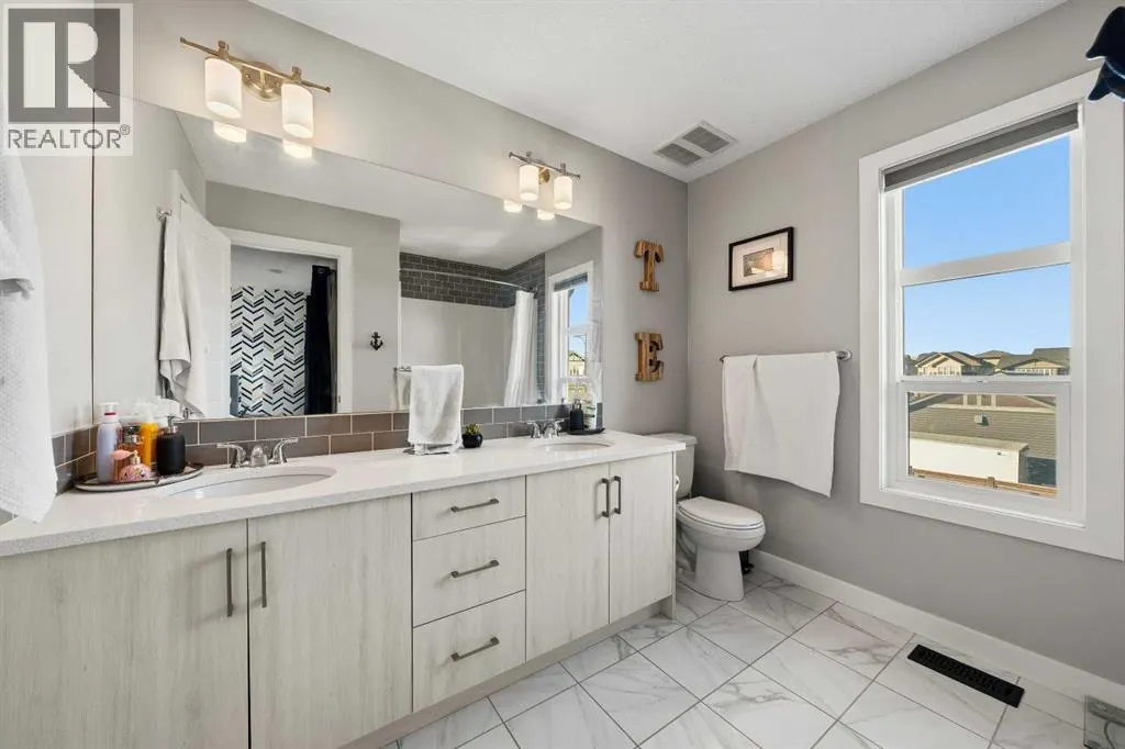 292 Chinook Gate Close SW