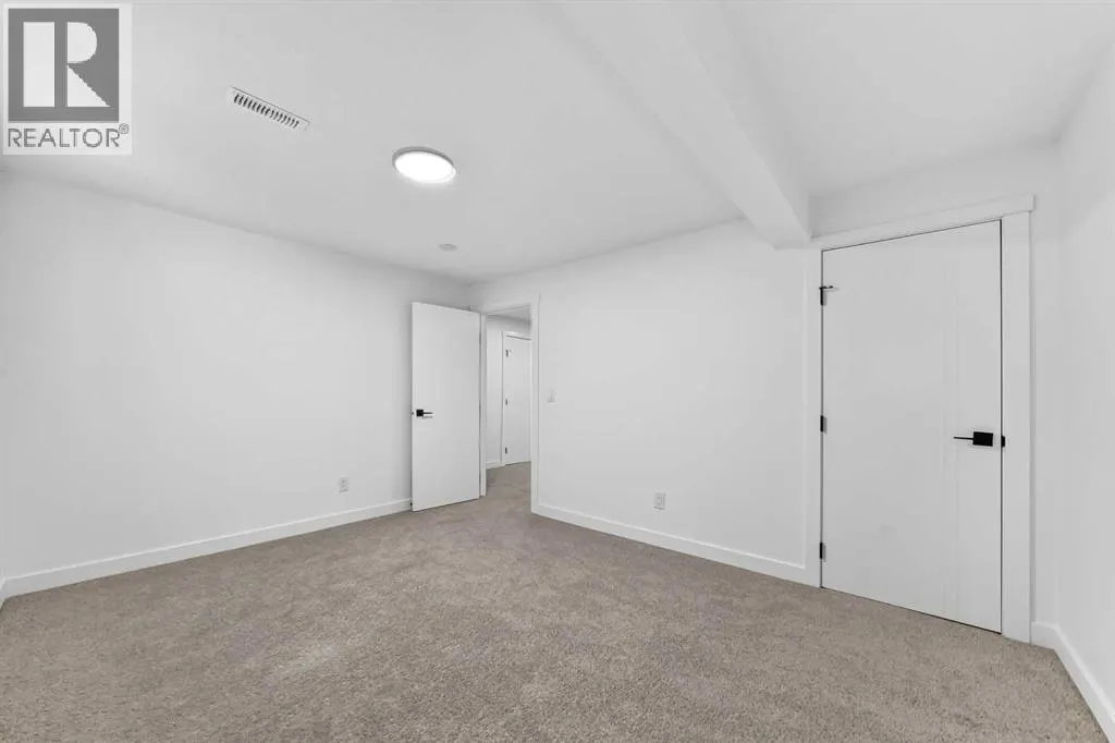 911 Penmeadows Road SE
