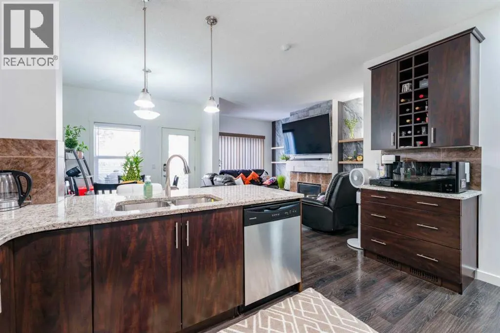 249 Copperpond Landing SE