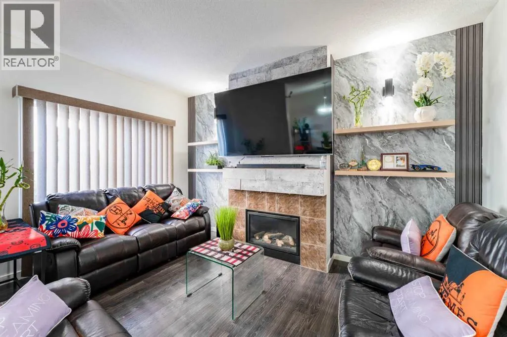 249 Copperpond Landing SE