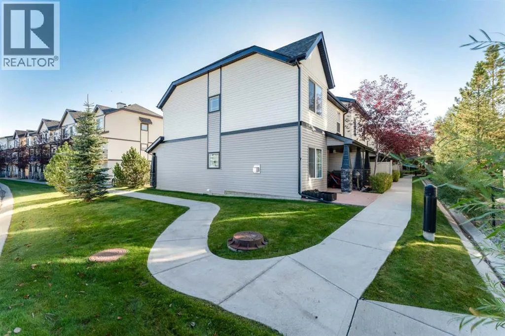249 Copperpond Landing SE