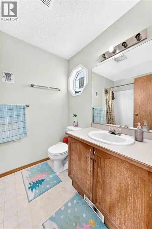 21 MARTIN CROSSING Link NE