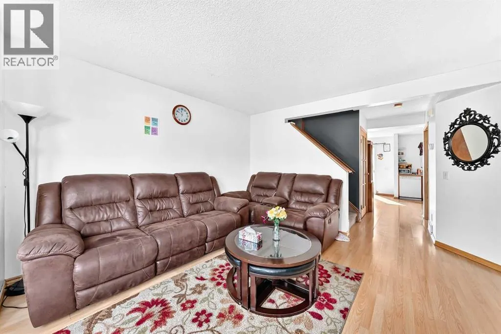 21 MARTIN CROSSING Link NE