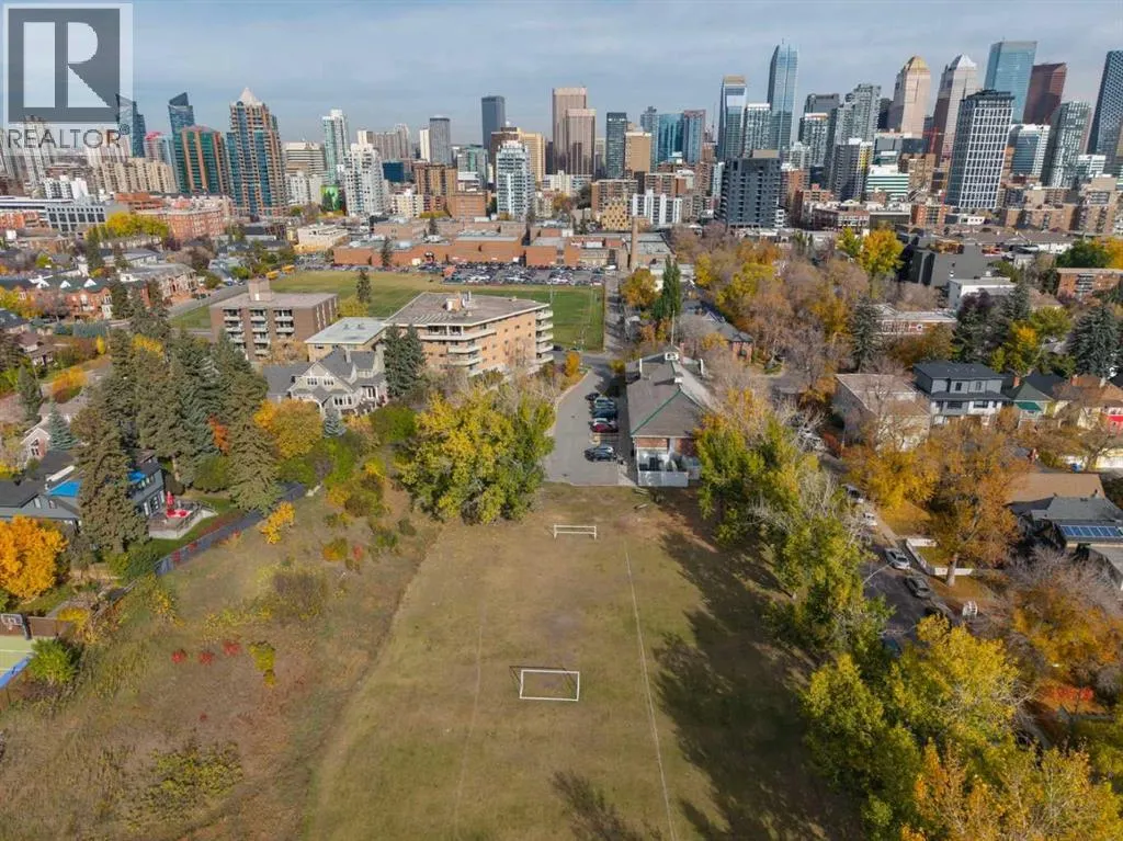 303, 629 Royal Avenue SW