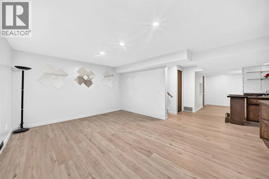 52 Templegreen Bay NE