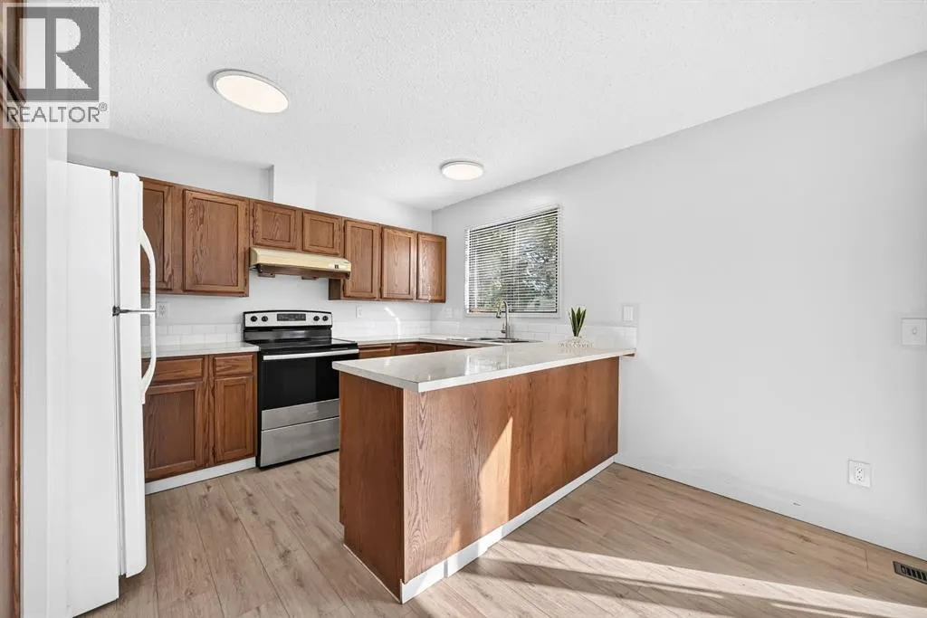 52 Templegreen Bay NE