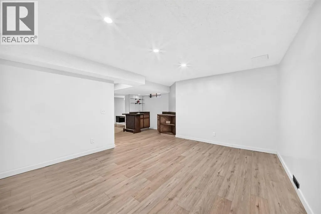 52 Templegreen Bay NE