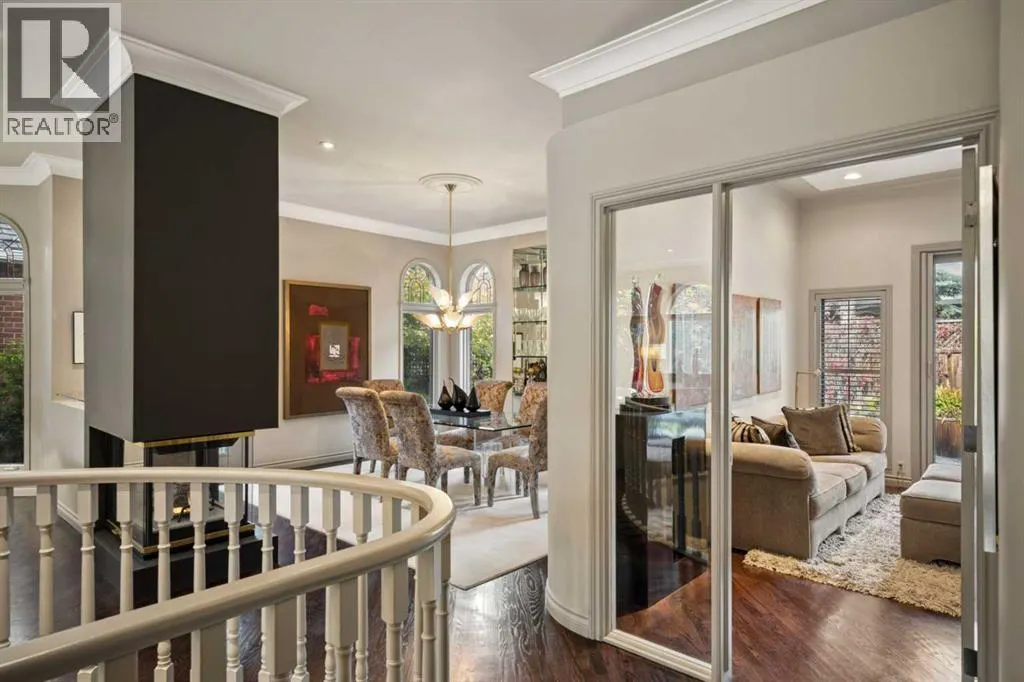 39 Baycrest Court SW