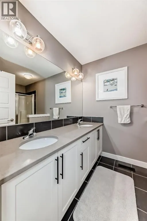 38 Precedence Glen