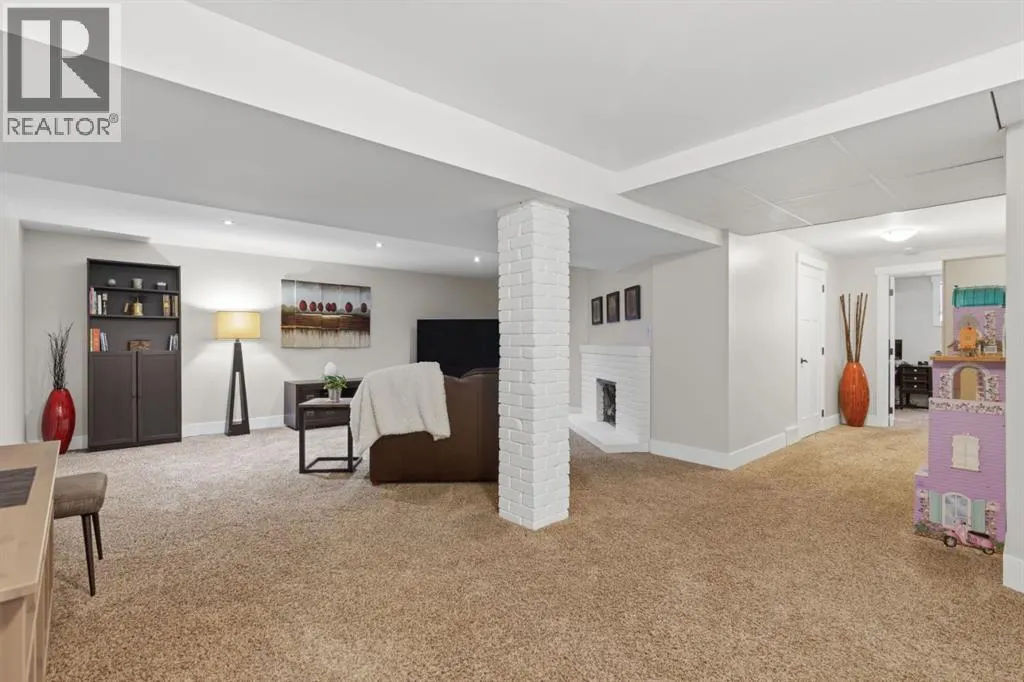 10015 Maplecreek Drive SE