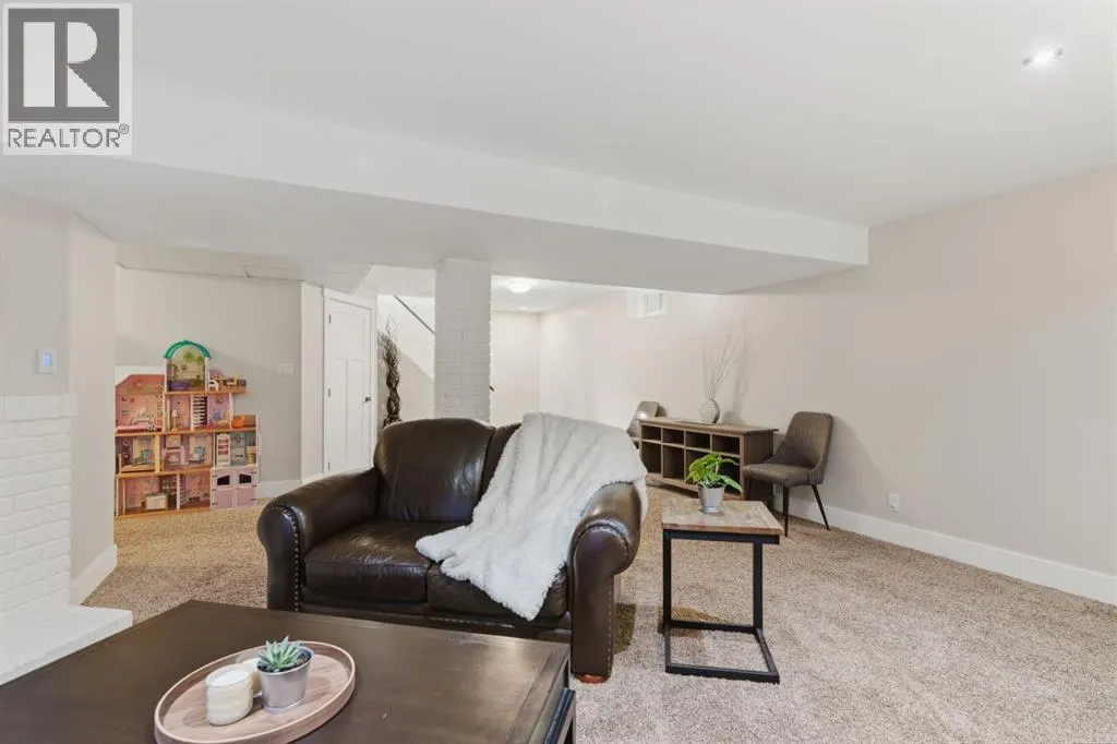 10015 Maplecreek Drive SE