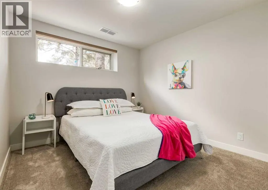 176 Mapleburn Drive SE