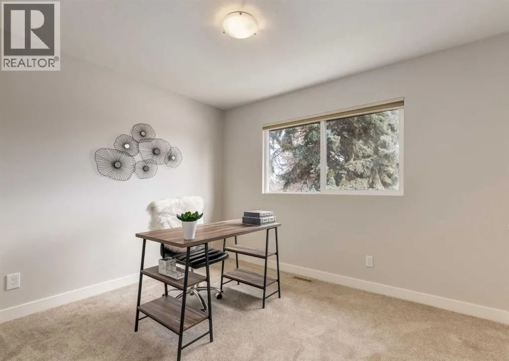 176 Mapleburn Drive SE