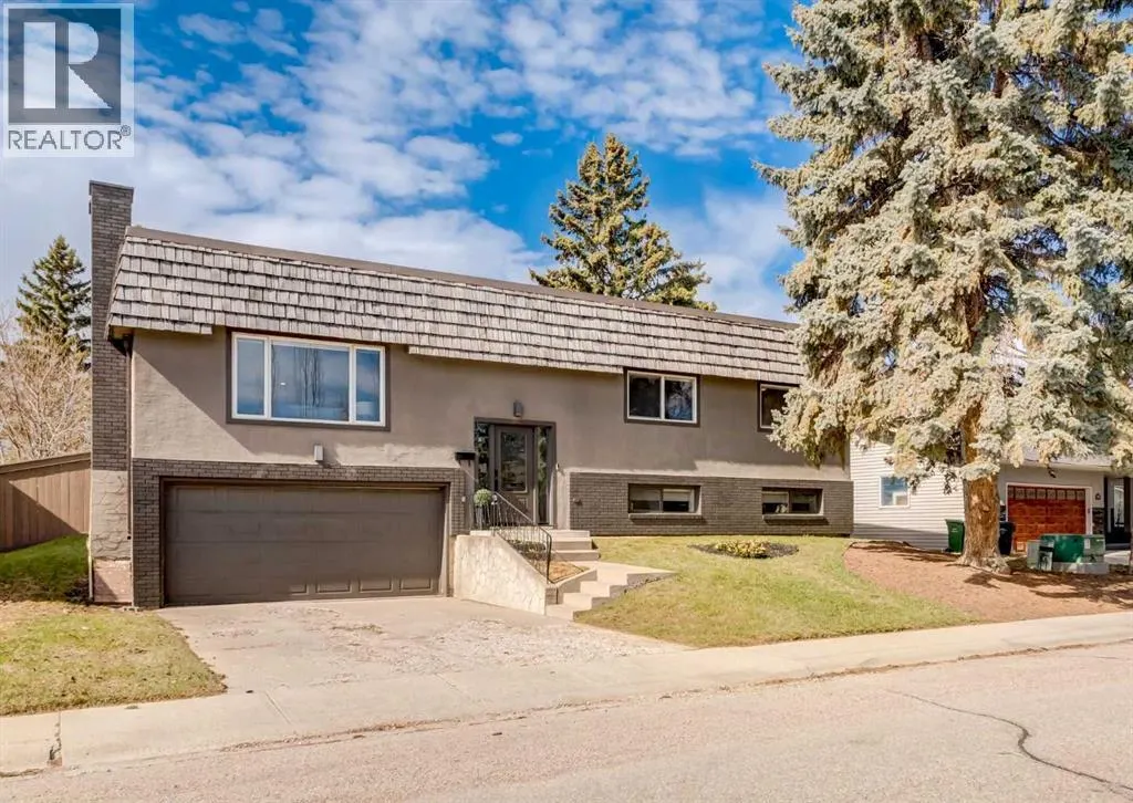 176 Mapleburn Drive SE