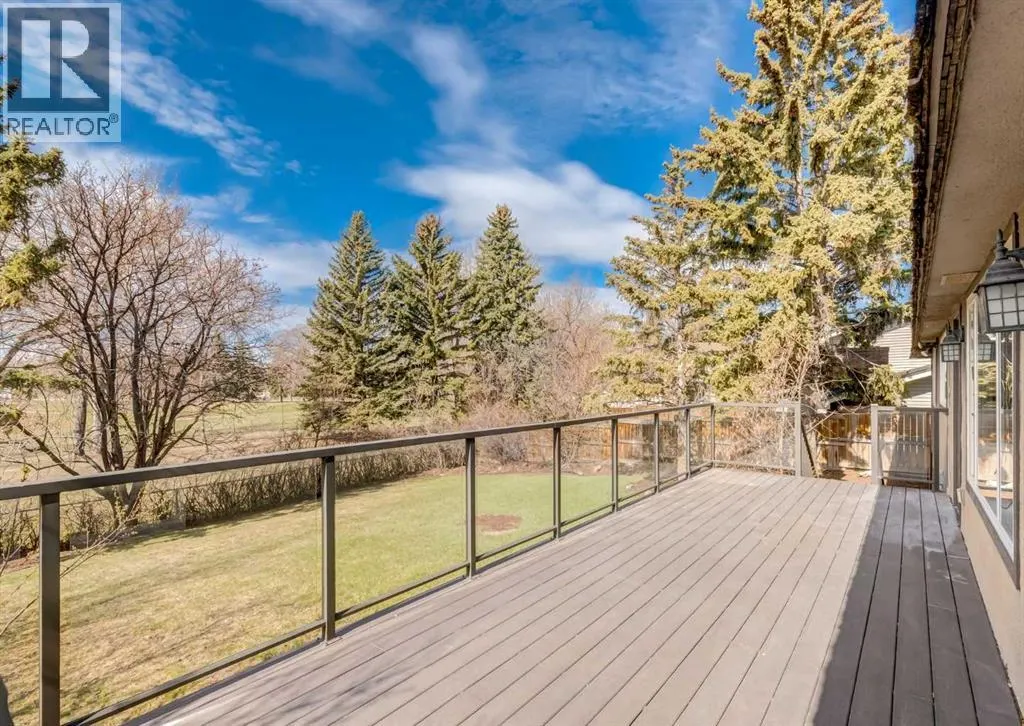 176 Mapleburn Drive SE