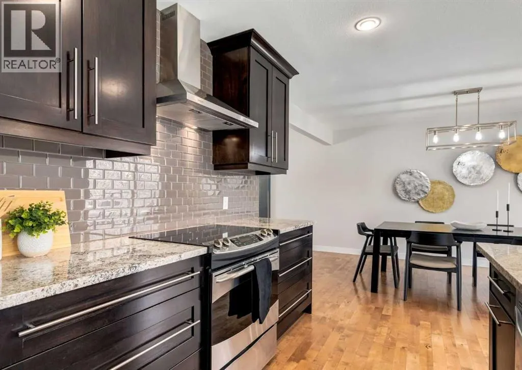 176 Mapleburn Drive SE