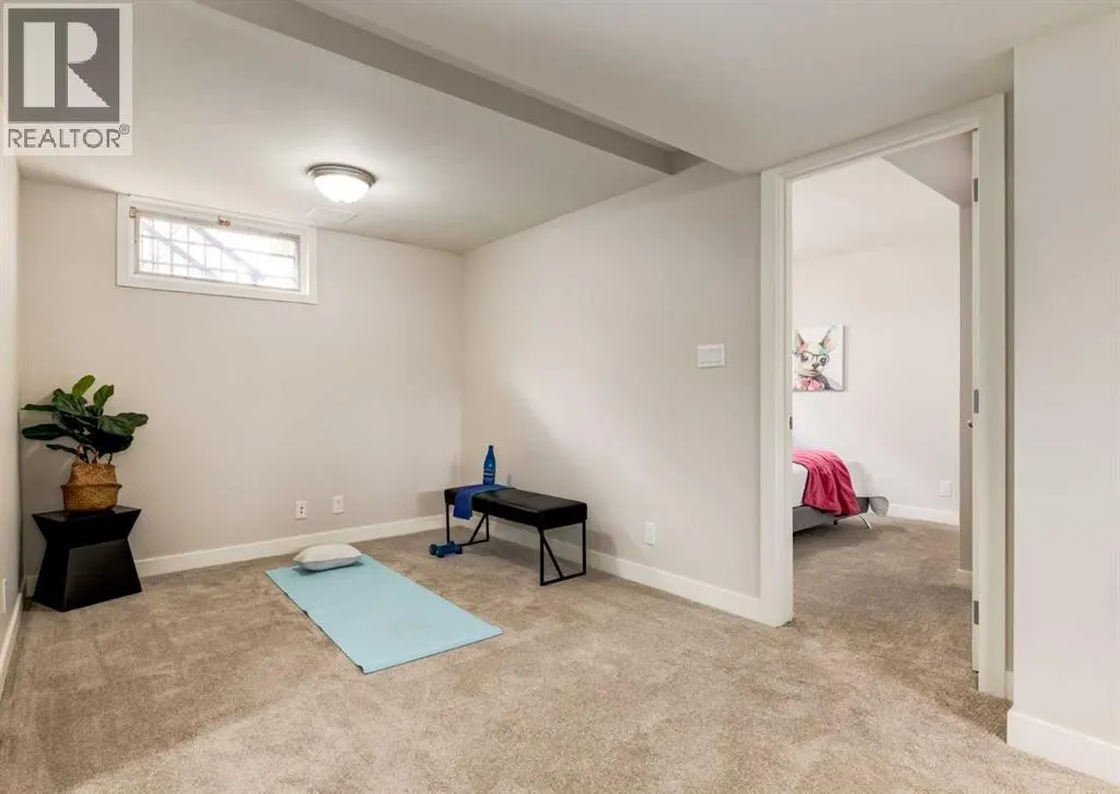 176 Mapleburn Drive SE