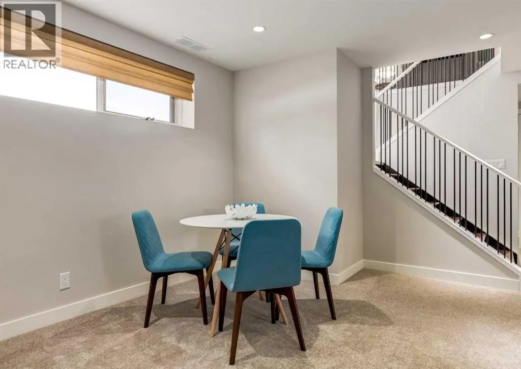 176 Mapleburn Drive SE