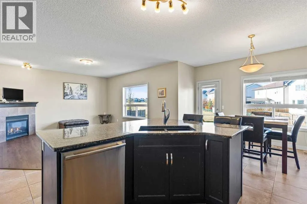 38 Everhollow Green SW