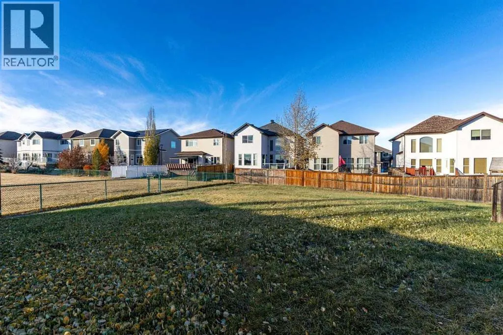 38 Everhollow Green SW