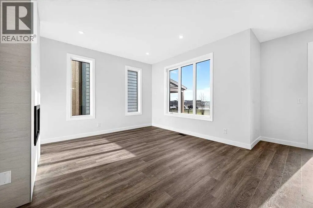 30 Harbour Way
