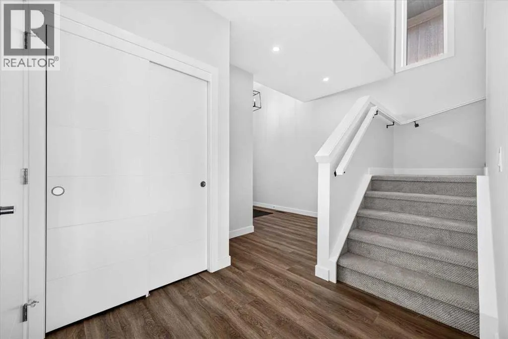 30 Harbour Way