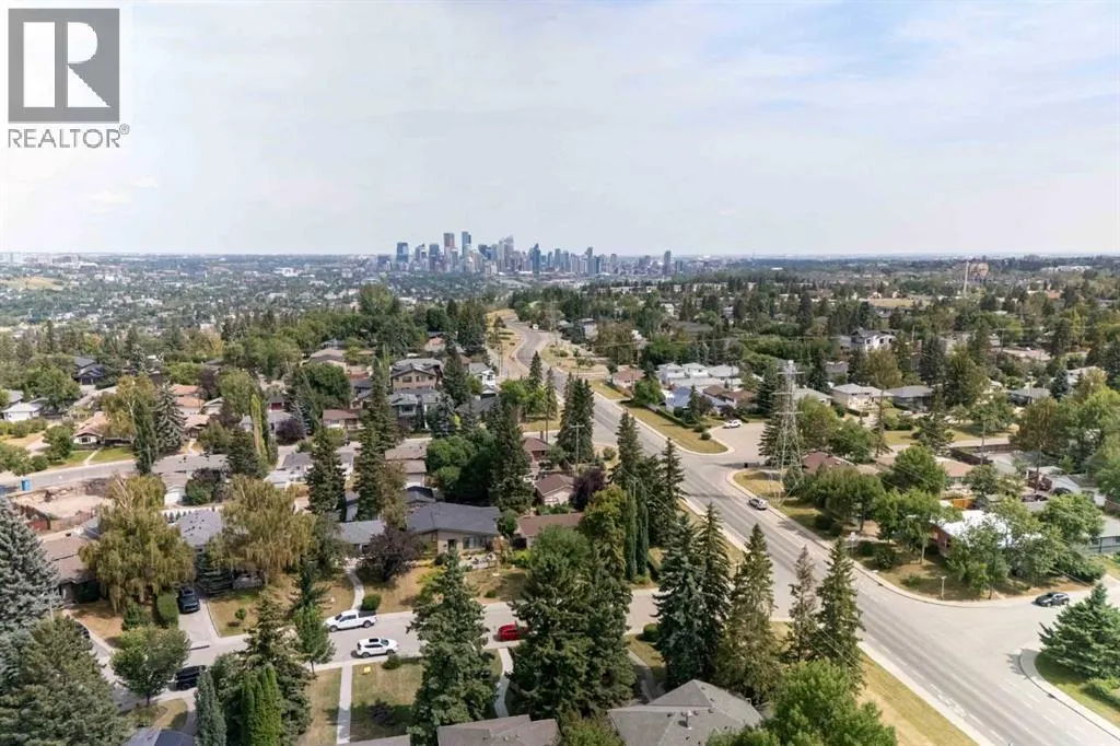 84 Waterloo Drive SW