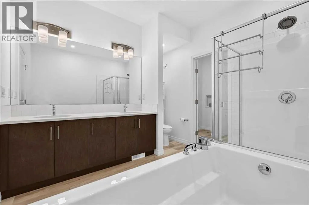 358 Marina Cove SE