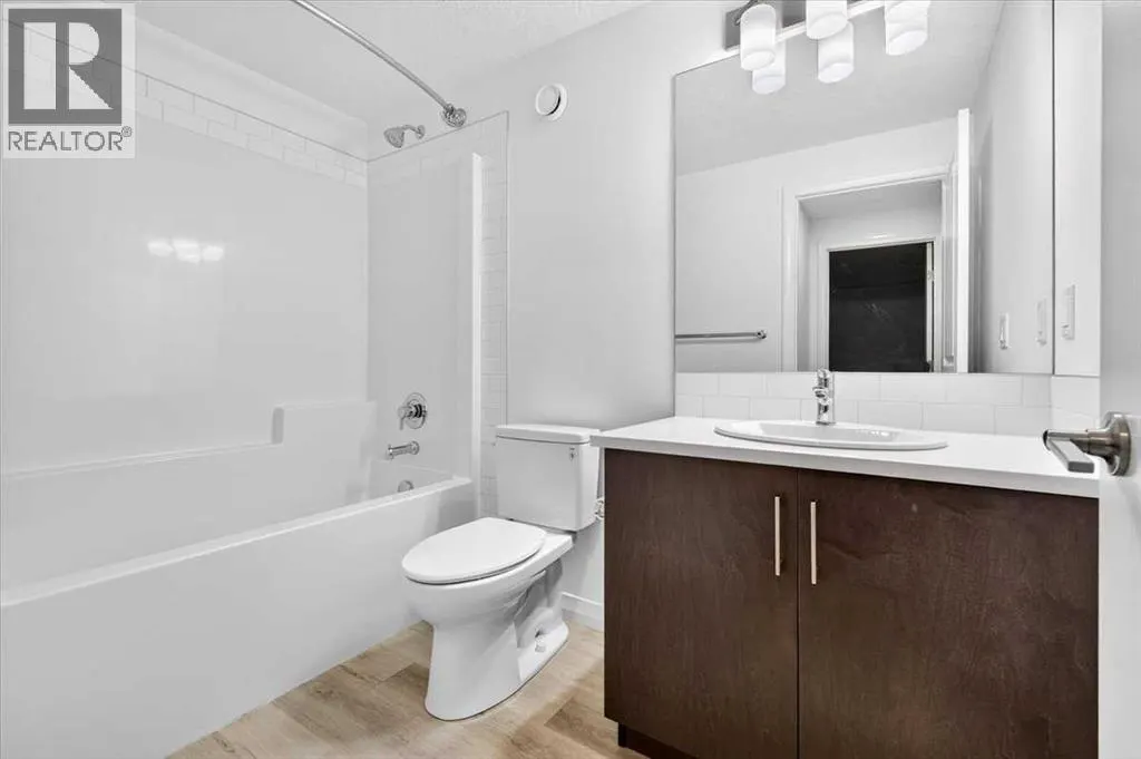 358 Marina Cove SE