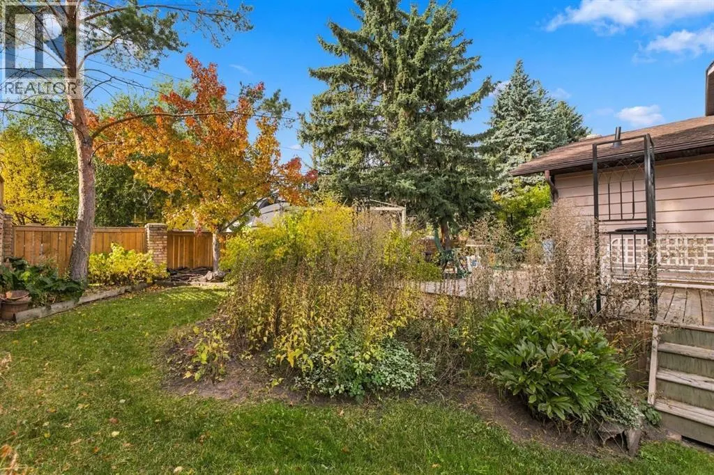 331 Oakfern Crescent SW