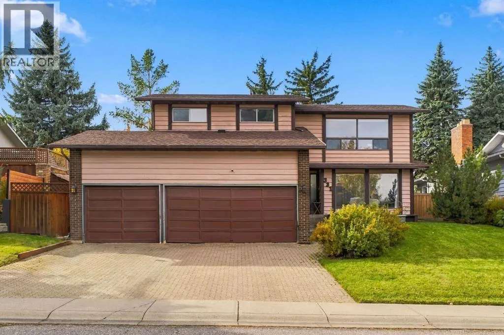 331 Oakfern Crescent SW