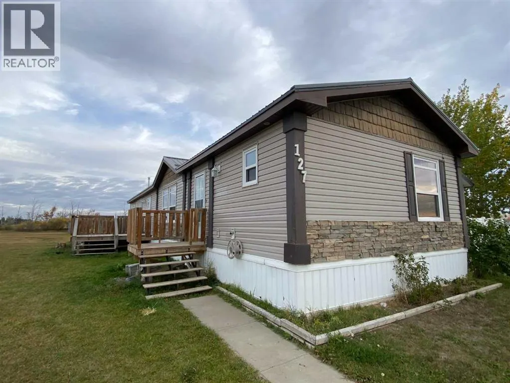 127 Meadowplace Drive E