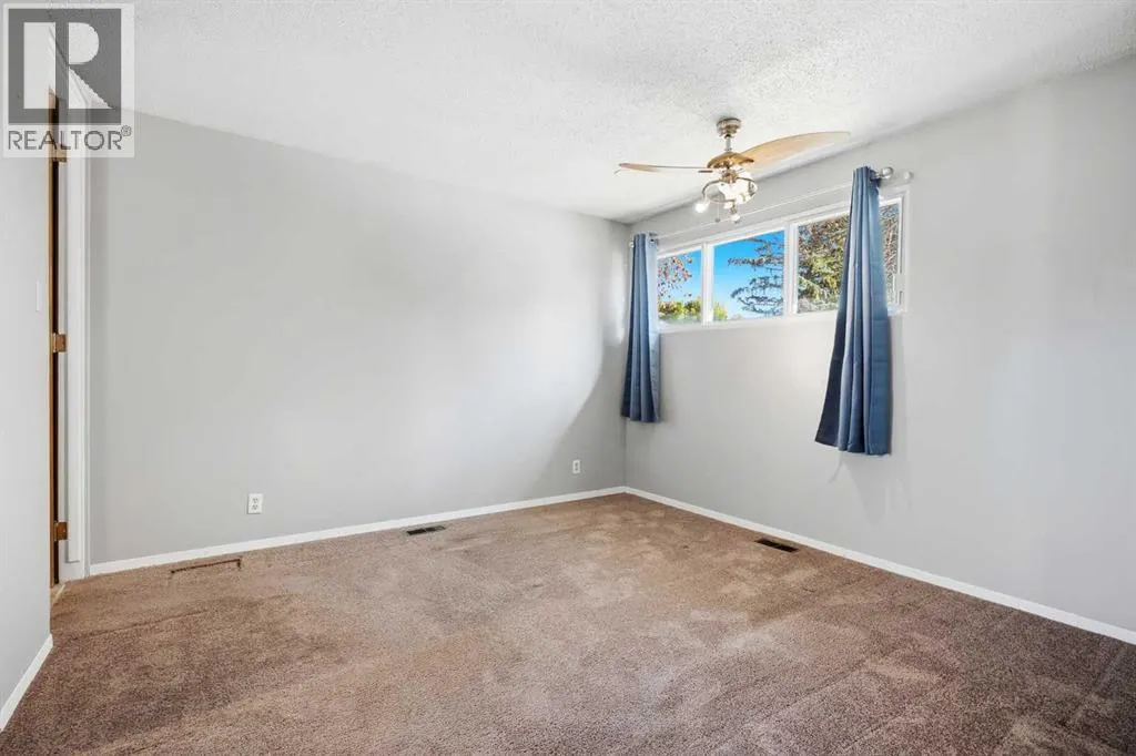163 Westwood Drive SW