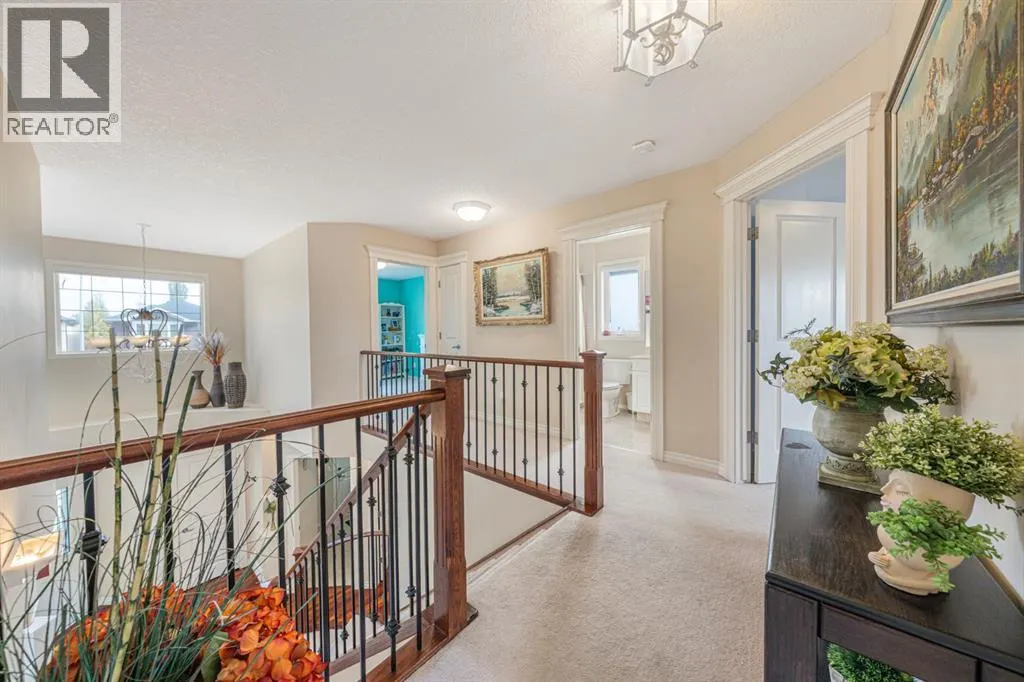 240 everglade Circle SW