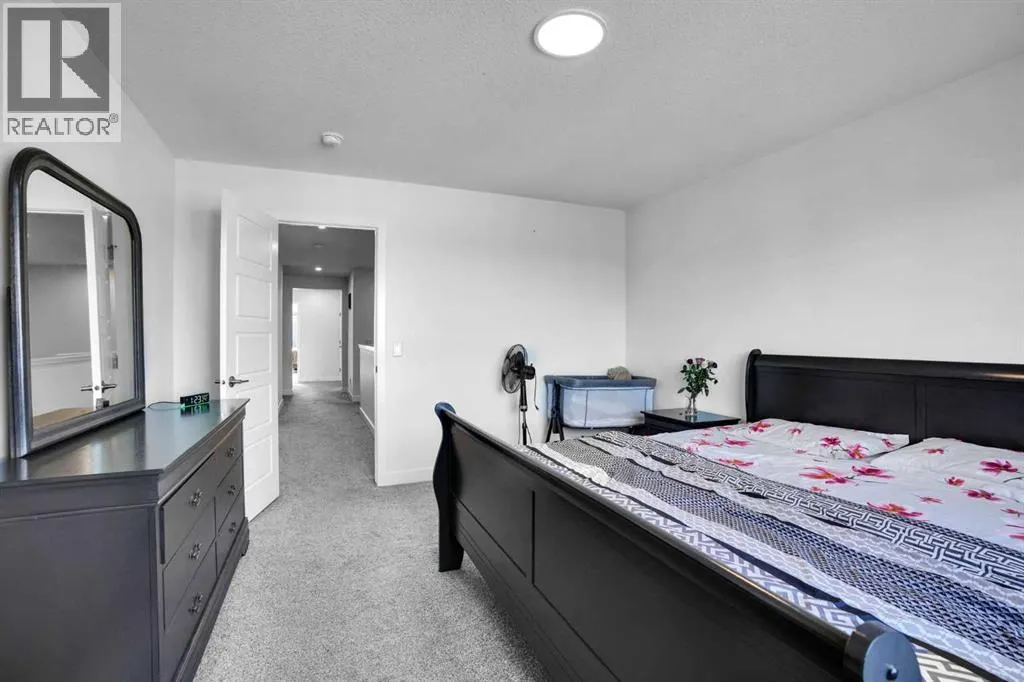 314 Corner Meadows Way NE