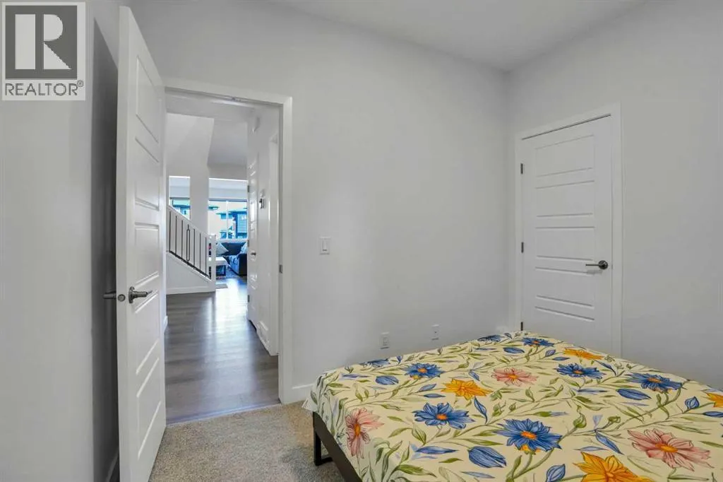 314 Corner Meadows Way NE